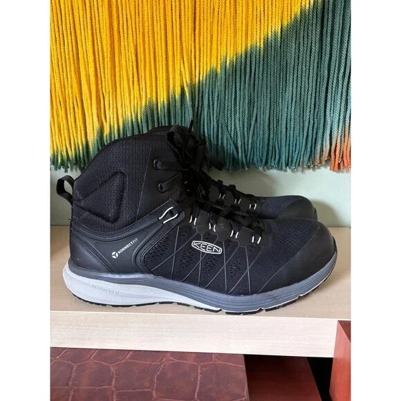 Keen boots Size 13 - Picture 5 of 9